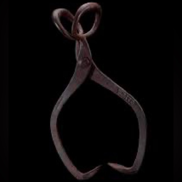 Antique ice block tongs for projects or farmhouse decor - Picture 6 of 6